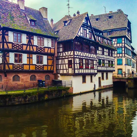 ホテル ビクトリア