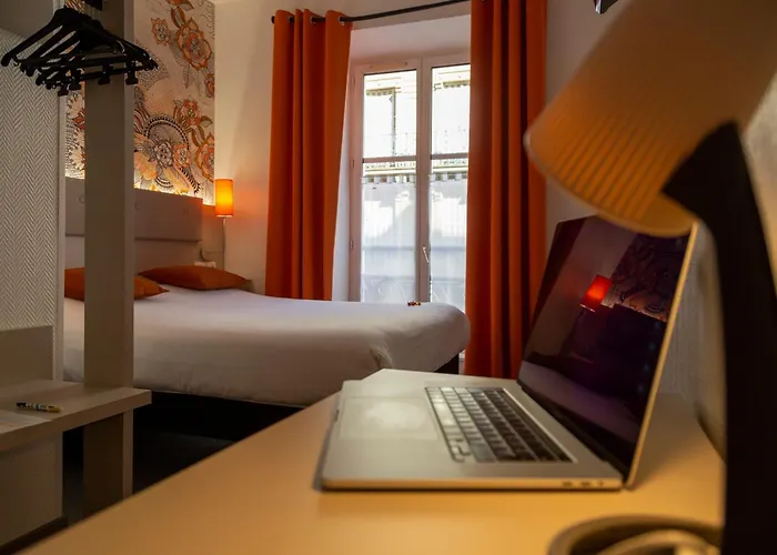 ビクトリア ホテル