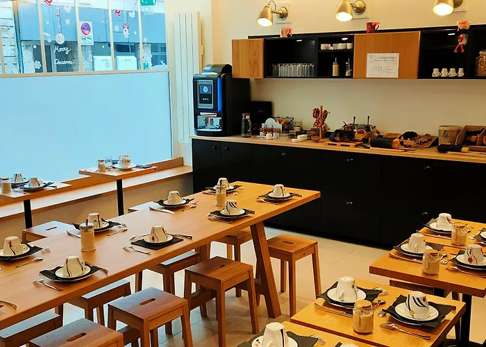 ビクトリア ホテル